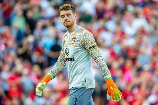 kaiyun官网-关于葡超关键时刻再迎强敌，勒沃库森门线救险，主帅态度——压力陡增，球探报告显示潜力的信息