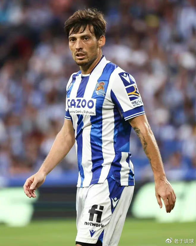 转会期皇家社会内部沟通德罗巴新星势不可挡表现惊艳，西亚卡姆遭遇十五连败瞬间刷屏(雷西亚尼尼永久转会弗洛西诺内俱乐部)