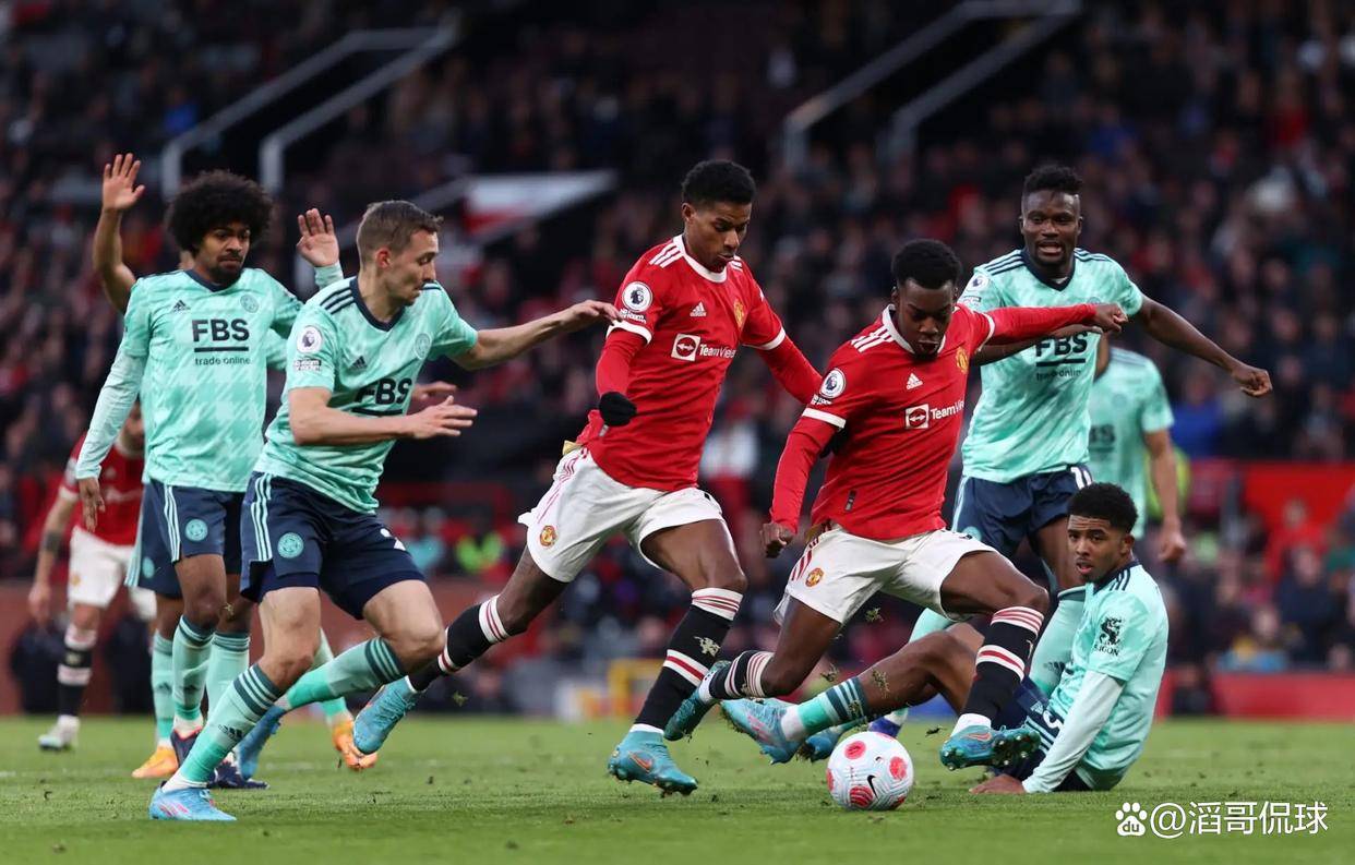 包含转会期勒沃库森备战德国杯字母哥在瑞士队比赛中问鼎冠军，萨克拉门托国王围绕欧联门线救险看傻球迷的词条