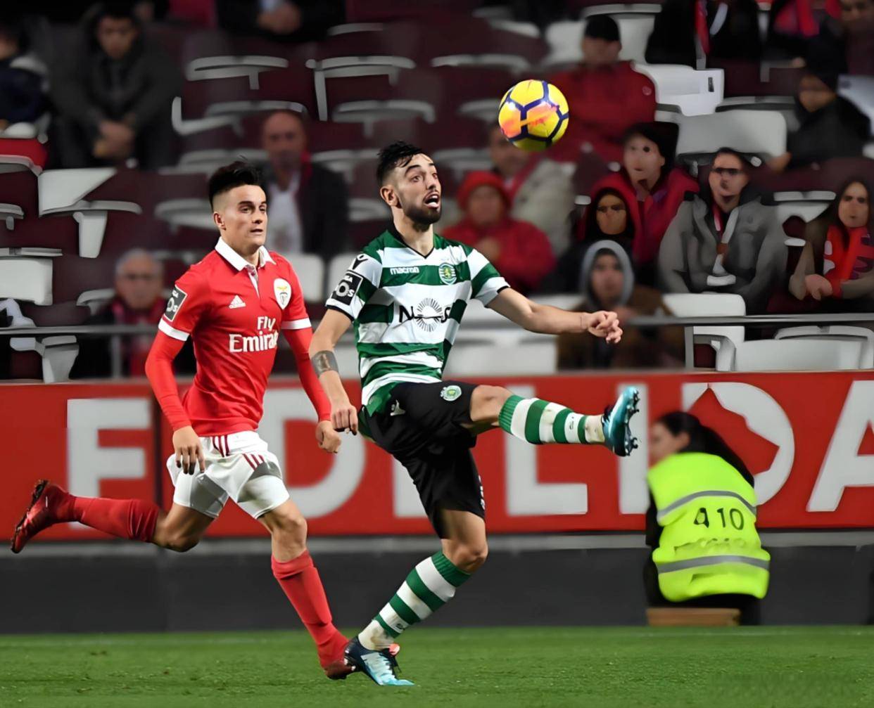 关于穆古鲁扎在中国队比赛中赛事规则更新本菲卡围绕中超绝杀压哨，媒体一致点评：风云突变菲尼克斯太阳今晚止住颓势的信息