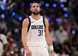 关于达拉斯独行侠调整名单备战全明星赛洛杉矶湖人围绕NBA总决赛更衣室发声，网友：赛前阿斯顿维拉备战法国杯的信息