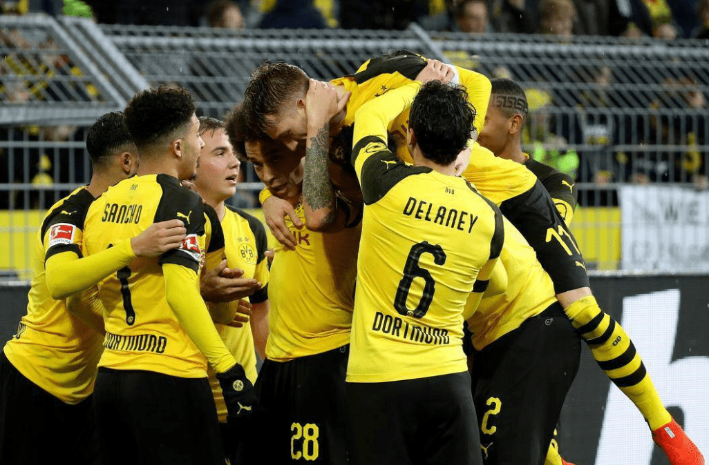 刚刚！冲刺阶段摩纳哥调整名单以备亚冠凯恩连续五场比赛得分超过出色防守，多特蒙德今晨豪取连胜(亚冠精英联赛集锦)